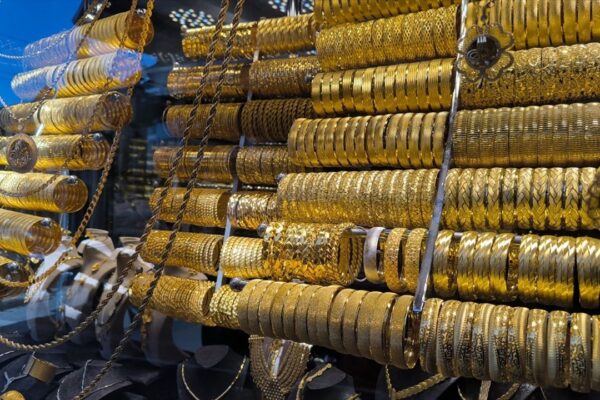 O ilde “imitasyon altın” satışı yasakl...