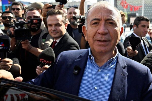 Tekin’den yeni hamle: Banka hesaplarına eriş...