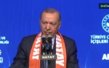 Erdoğan’dan depremzedelere: Sizi asla yalnız... Erdoğan’dan depremzedelere: Sizi asla yalnız...