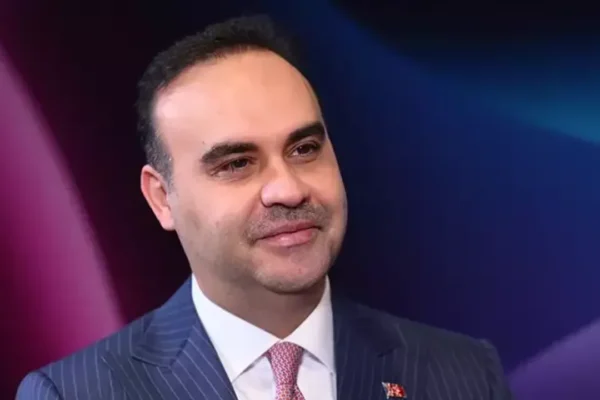 Bakan Kacır’dan KOBİ’lere müjde: 2 mil...