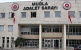Kendini polis olarak tanıttı, 2 milyon lira doland...