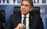 AK Partili Demir, İzmir Büyükşehir’e yüklend...
