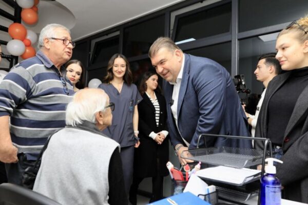 Seferihisar’da emeklilere bayramda yüzde 25 indiri...