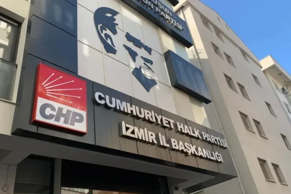 CHP İzmir’den ilk tepki: Geldikleri gibi gid...