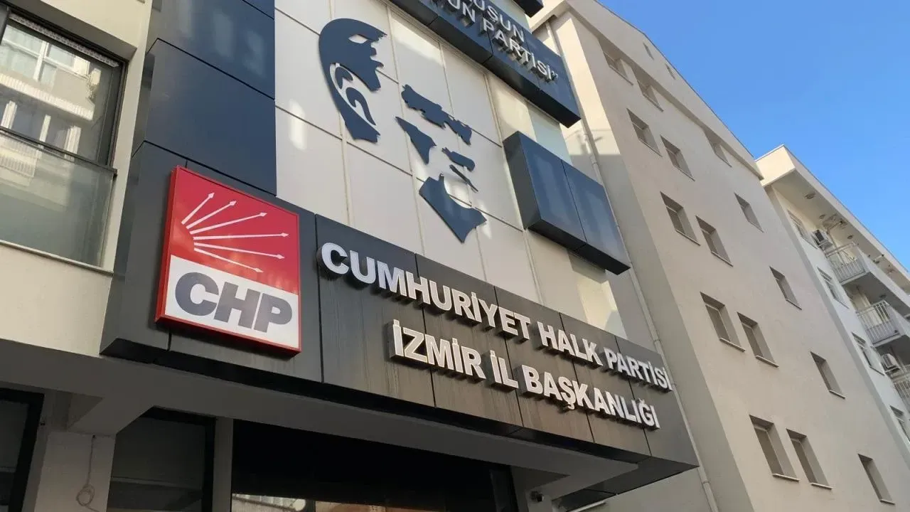 CHP İzmir’den ilk tepki: Geldikleri gibi gidecekler!