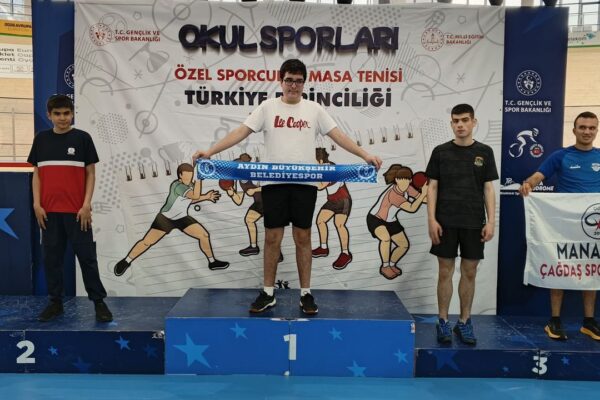 Büyükşehir Belediyesi Otizm Destek Merkezi sporcul...