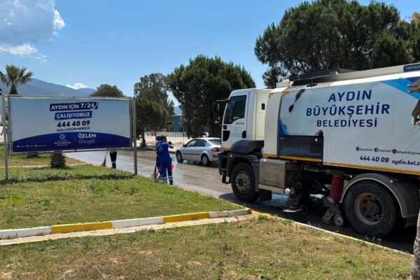 Başkan Çerçioğlu: Tüm ekiplerimizle 24 saat sahada... Başkan Çerçioğlu: Tüm ekiplerimizle 24 saat sahada...