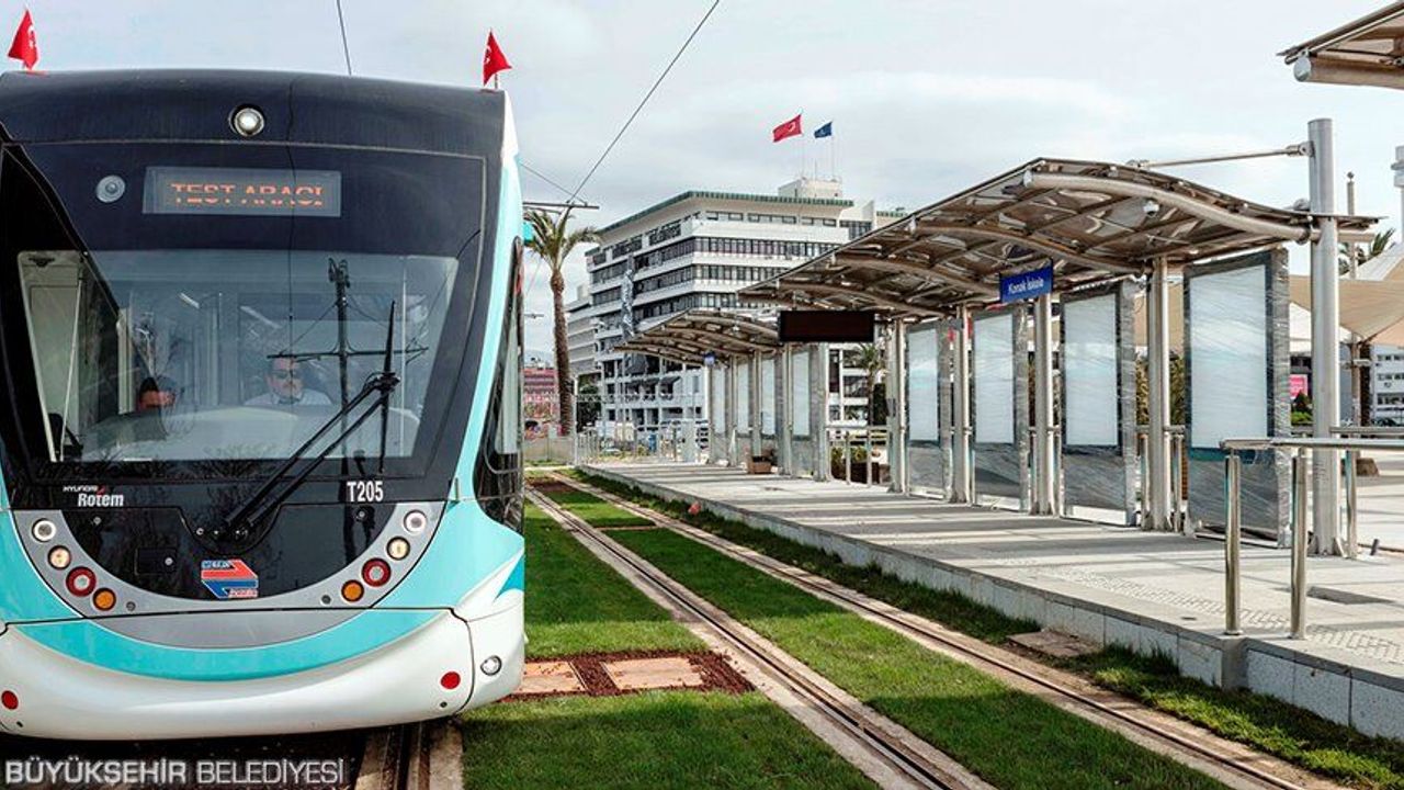 Tramvay seferleri normale döndü