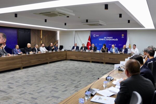 AK Parti Buca adayını belirliyor: Gözler genel mer...