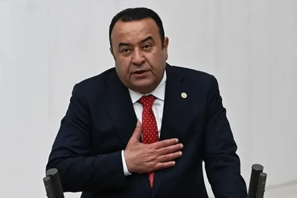 Ankara Milletvekili Adnan Beker CHP’den isti...